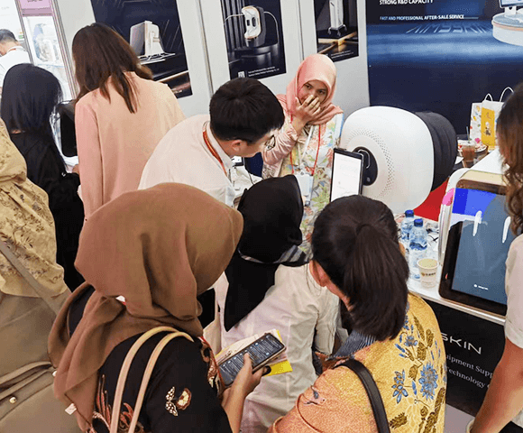 overseas exhibitions2